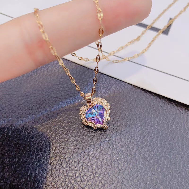 Luxurious Heart Shape Titanium Steel Gold Plated Artificial Crystal Pendant Necklace