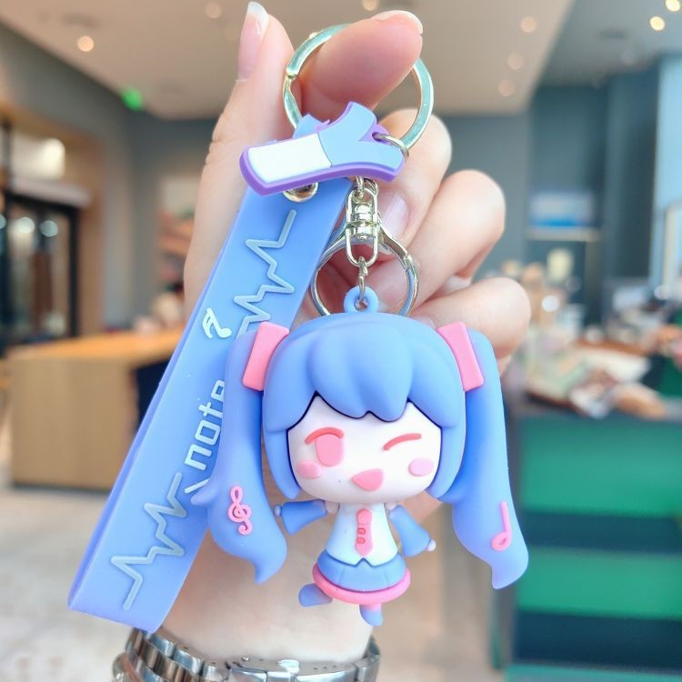 Dibujos animados pvc serie de anime llavero juego de marea muñeca llavero de coche bolsa colgante máquina de garra regalo al por mayor