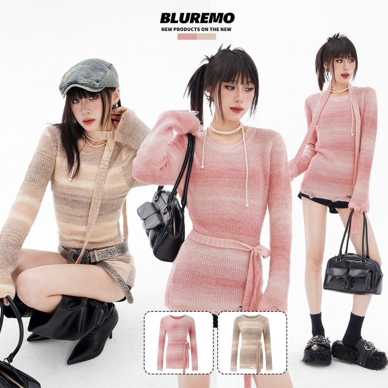 BLUREMO | autumn and winter new American hot girl wind irregular hole gradient Joker waist sweet knitted sweater