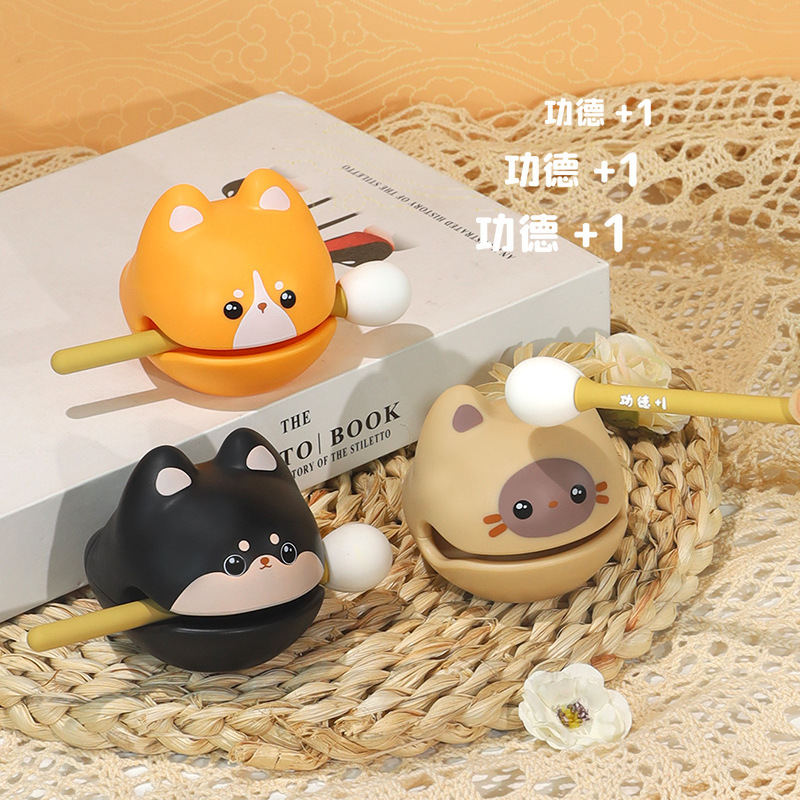 Decompression Small Wood Fish Ornaments Office Work Station Beat Emotion Control Stable Cute Cat Buddha Small Gift