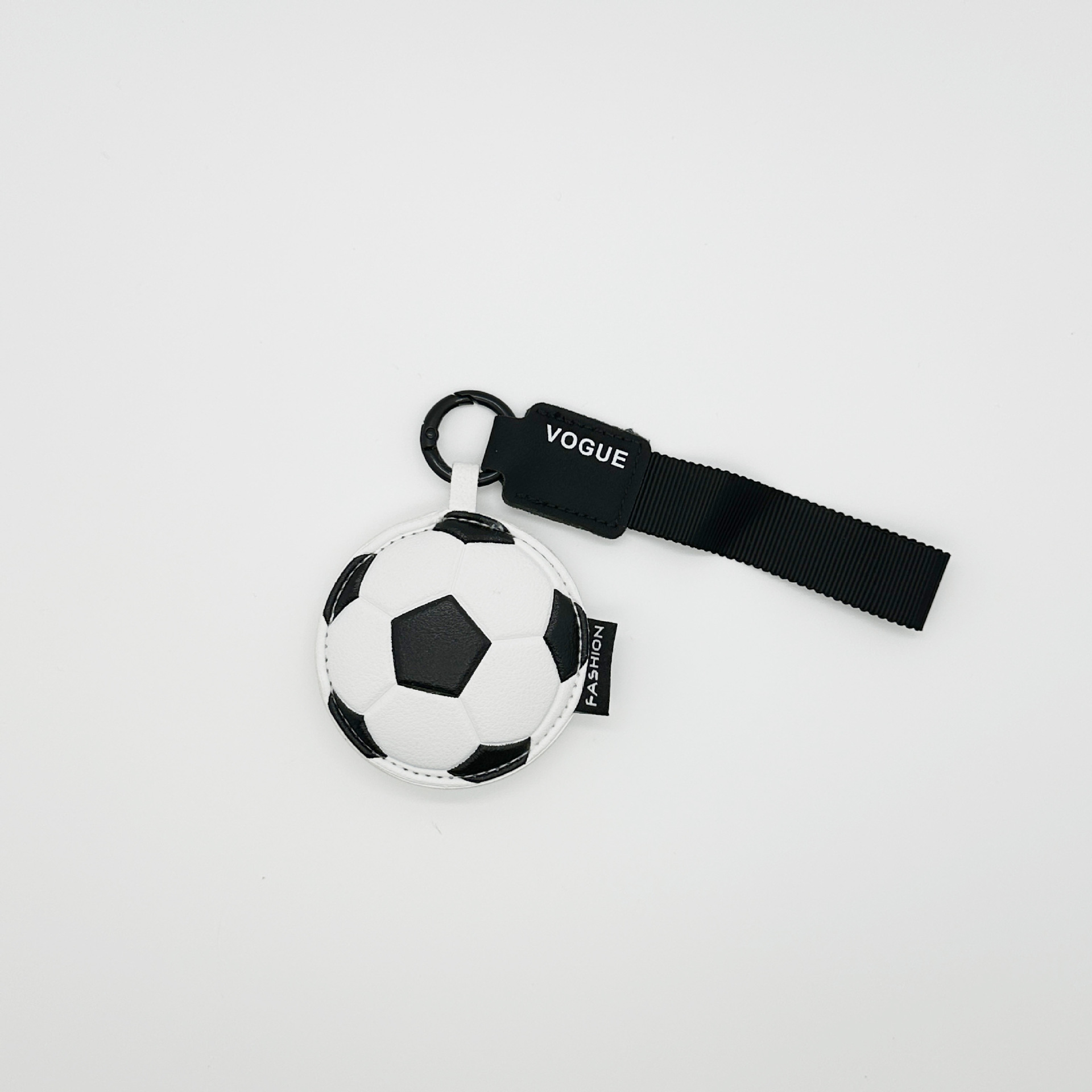 新型サッカーバスケットボールバレーボールラグビー革キーホルダー欧米女性バッグ自動車ストラップクロスボーダー卸売り