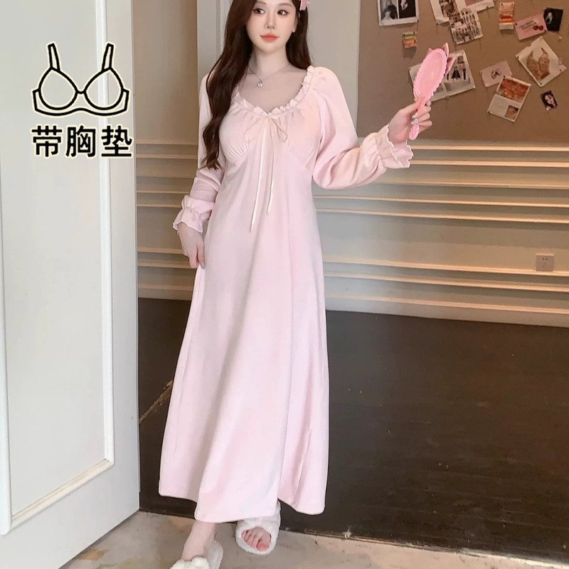 2025 Autumn/Winter New Island Velvet Pajamas for Women, Sweet Style Long Thick Double-Sided Velvet Nightgown with Chest Pads, Homewear 2025 Autumn/Winter New Island Velvet Pajamas for Women, Sweet Style Long Thick Double-Sided Velvet Nightgown with Chest Pads, Homewear