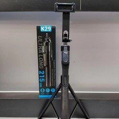 K29生中継自撮り棒bluetooth自撮り棒は自撮り棒2.15メートル自撮り棒三角スタンド自撮り棒を持っている
