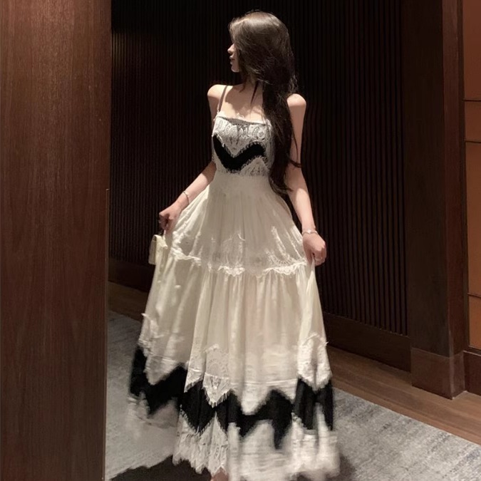 女性用のヘビーレースステッチの大きな裾スカート、黒と白のコントラストカラーのウエスト痩身サスペンダードレス、ロングスカート、休暇用のスーパーフェアリー|undefined