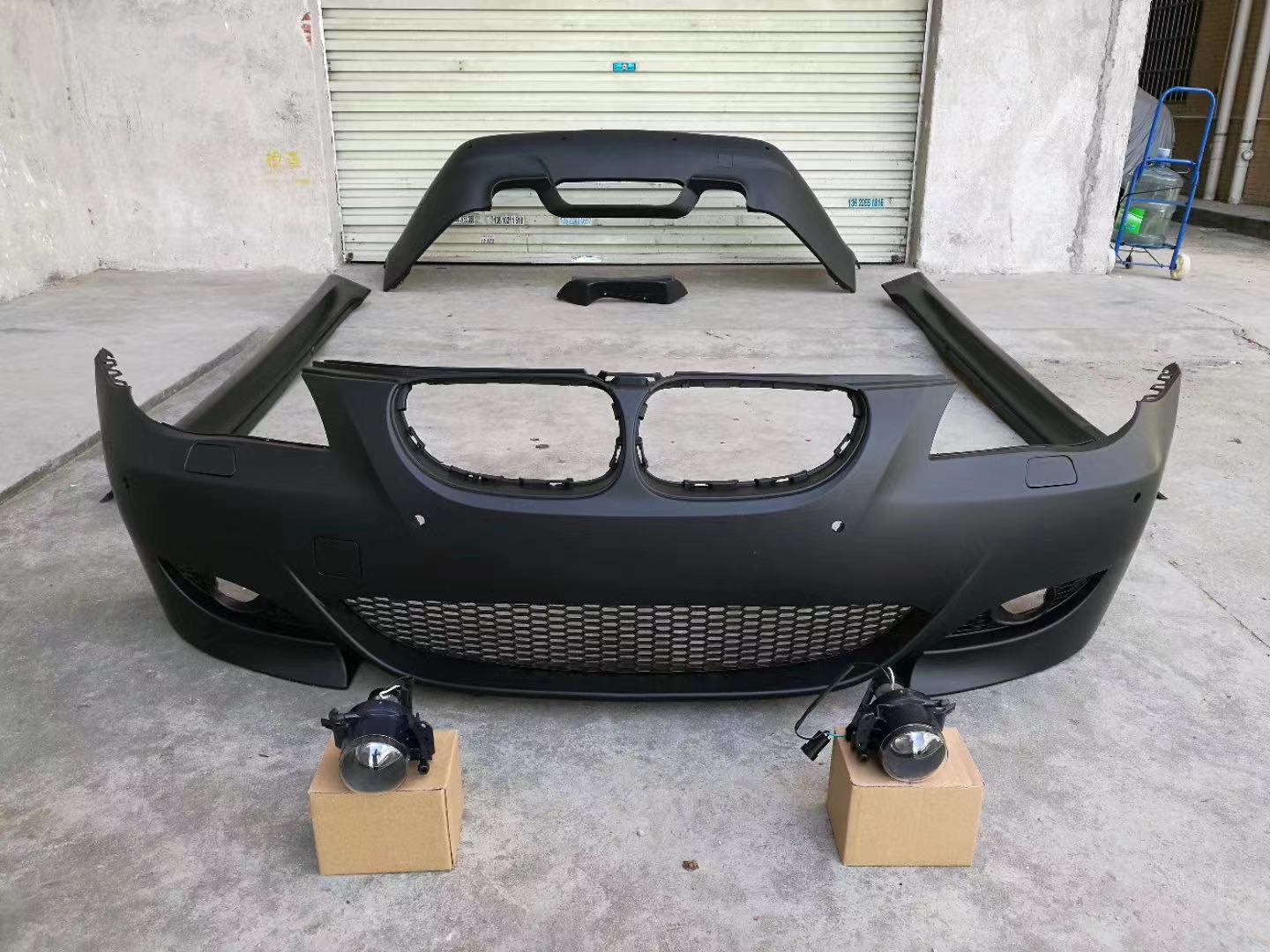 Suitable for 04-10 Bmw 5 Series Modified M5 Large Surround 1m Front and Rear Bumpers, Side Skirts, Center Grille, Rear Wing E60 Kit