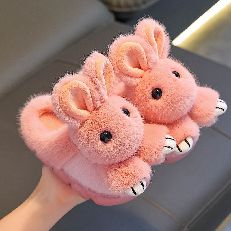 Otoño y invierno zapatillas de algodón para niños, niños y niñas, conejos de peluche calientes, padres e hijos, zapatos de algodón para niños pequeños y medianos.