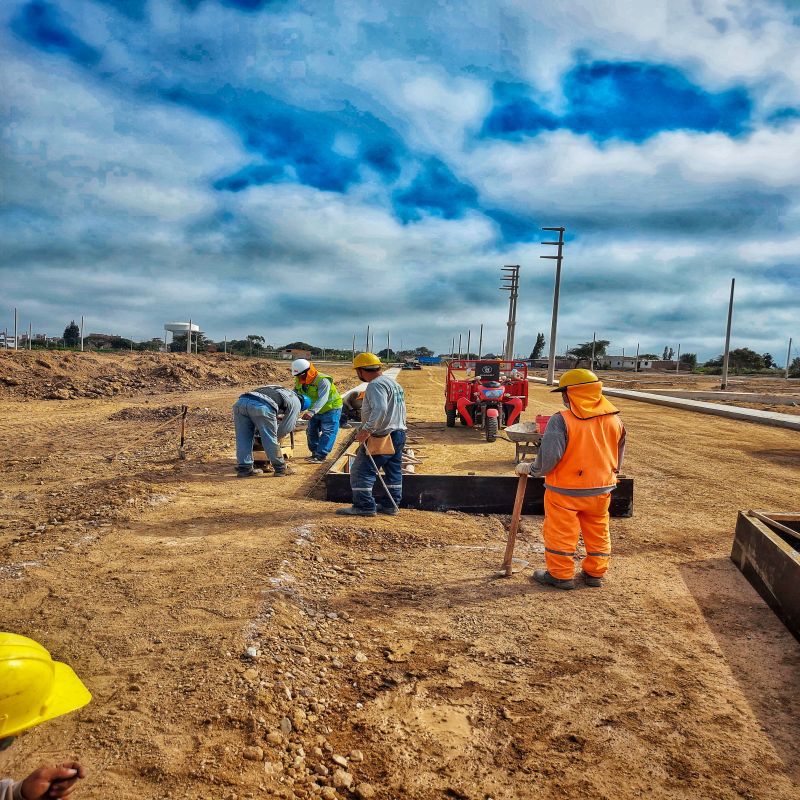 环氧涂料树脂，对石化产品和有机溶剂具有高的稳定性。