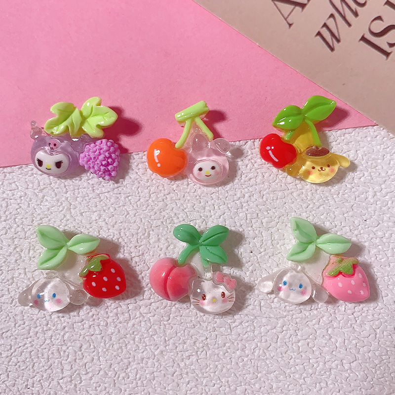 Cartoon Fruit Sanrio Odiy Accesorios de resina Crema pegamento para el cabello Teléfono móvil Taza de agua Colgante Material hecho a mano