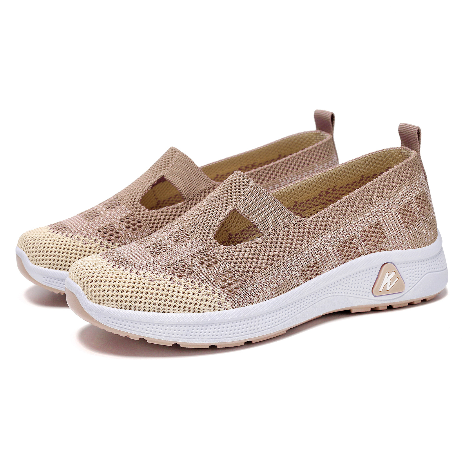 Zapatos de mujer primavera nuevo procesamiento personalizado zapatos de mujer transfronterizos cómodos zapatos de tela viejos zapatos de tela de Beijing un pie zapatos de goma