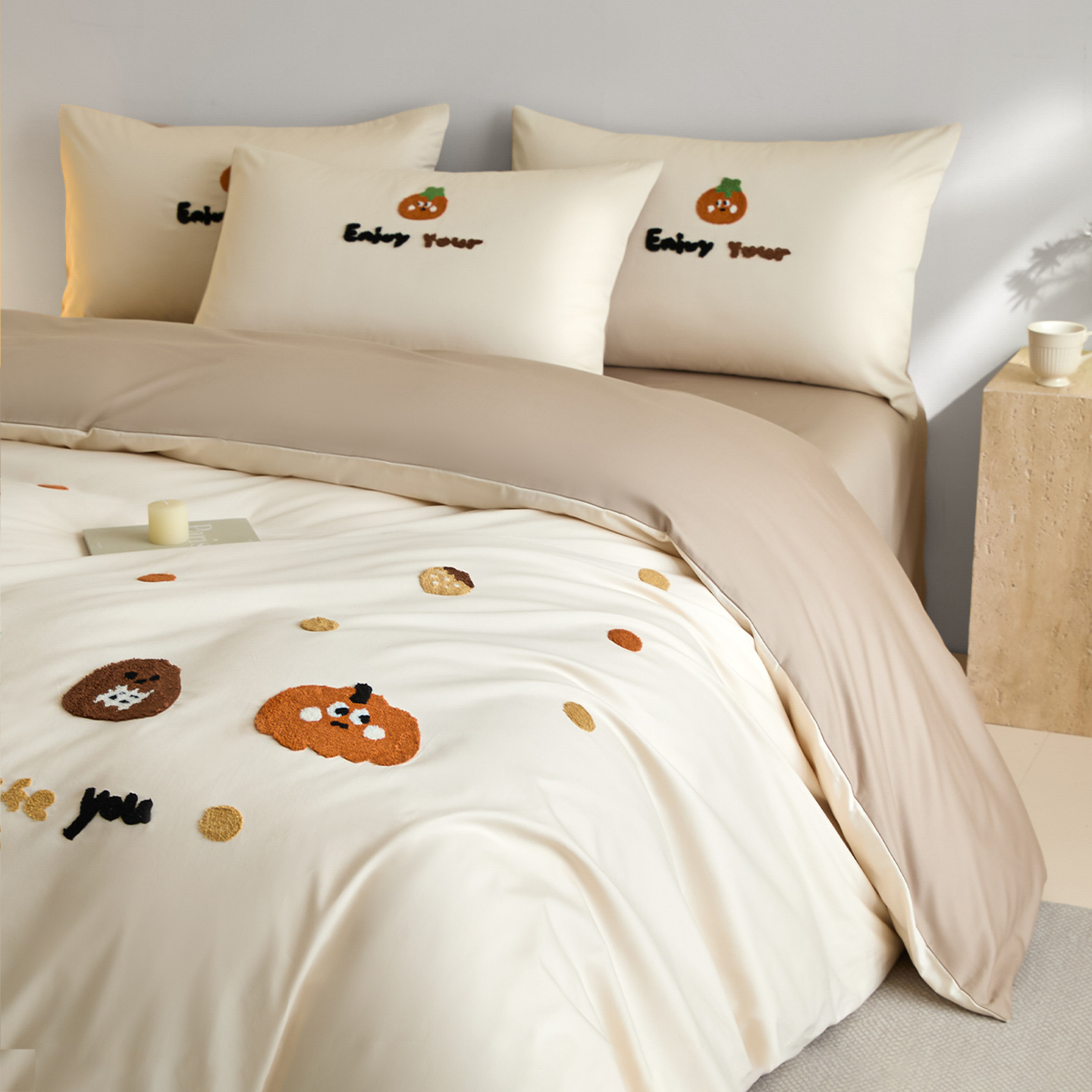 Toallas de algodón bordadas de cuatro piezas de algodón 2025, nueva colcha de cama de sábanas