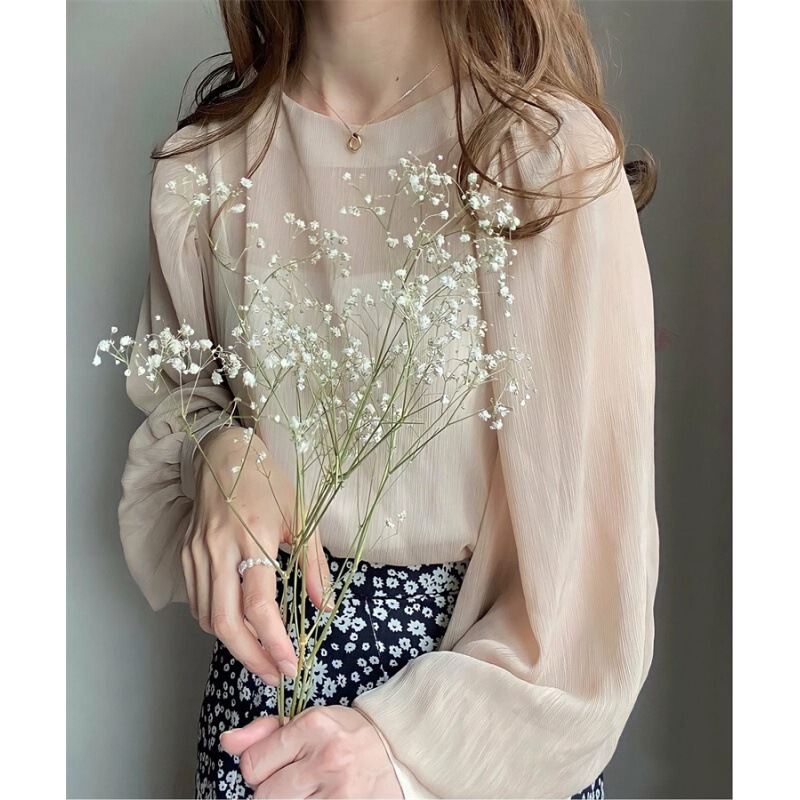 Japanese Lotte Japanese South Korea Single Top Round Neck Lantern Sleeve Chiffon All-match Loose Shirt Beach Shirt Travel