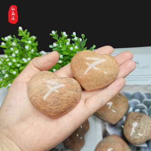 ��Ȼ���¹���İ����S�¹�ʯ�����ְѼ���������ԭʯ��ĥ�S�����l