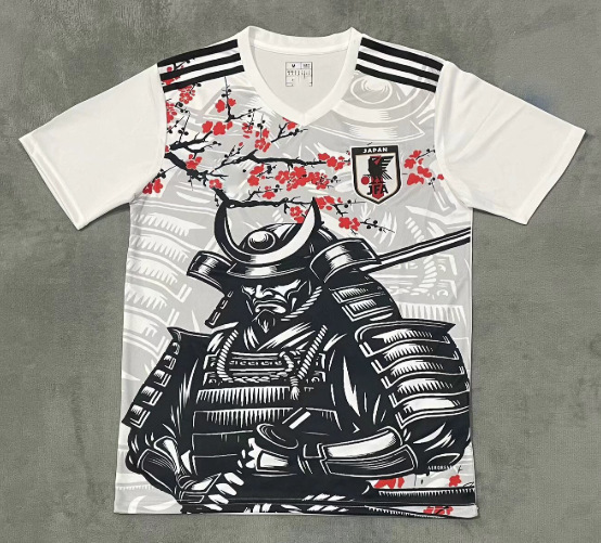 25-26 Nueva camiseta de anime de camiseta japonesa One Piece Samurai Sakura Dragon Ball Uniforme de fútbol transfronterizo de edición especial