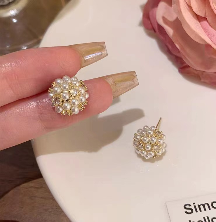 Cubic Zirconia And Pearl Stud Earrings, Delicate And Versatile For Work, Commute And Daily Wear. Hypoallergenic, Tarnish-resistant And Durable For Lon_voghion.com
