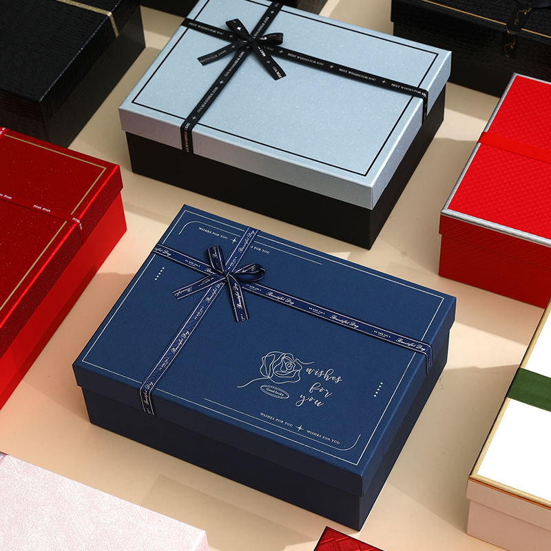 Caja de Regalo Rectangular con Tapa de Cartón Gris para Regalos image 4
