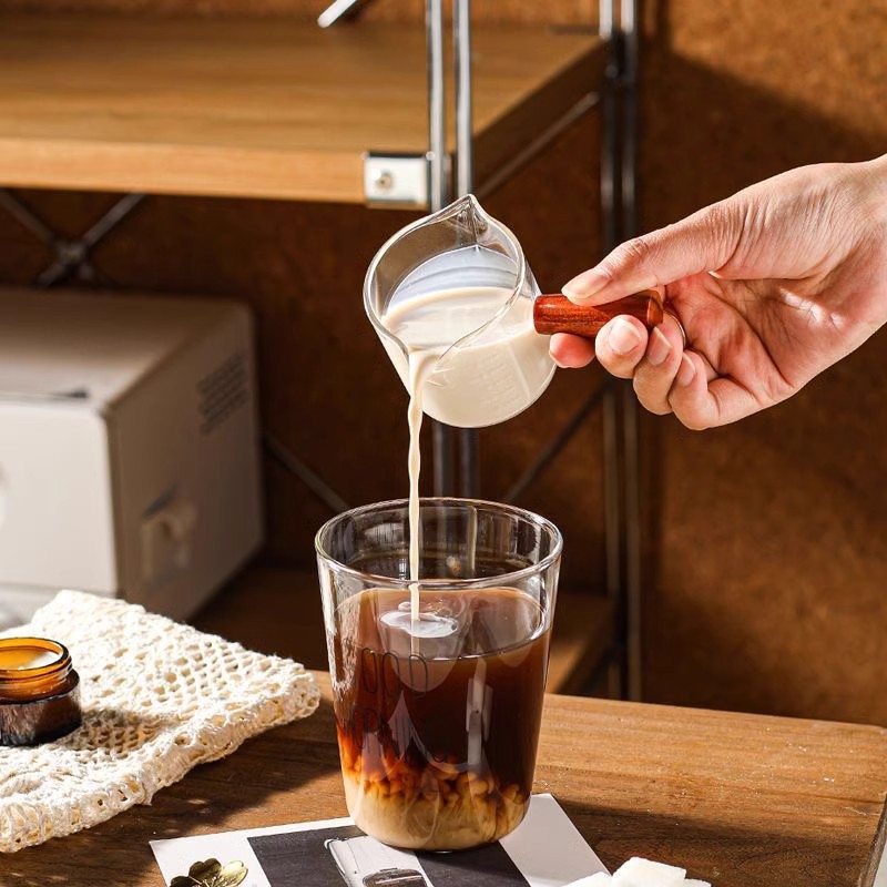 Glass concentrated coffee measuring cup scaled, handheld extract