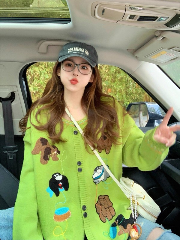 趣味小狗刺绣毛衣外套女2025新款秋冬季复古减龄圆领宽松针织开衫|undefined