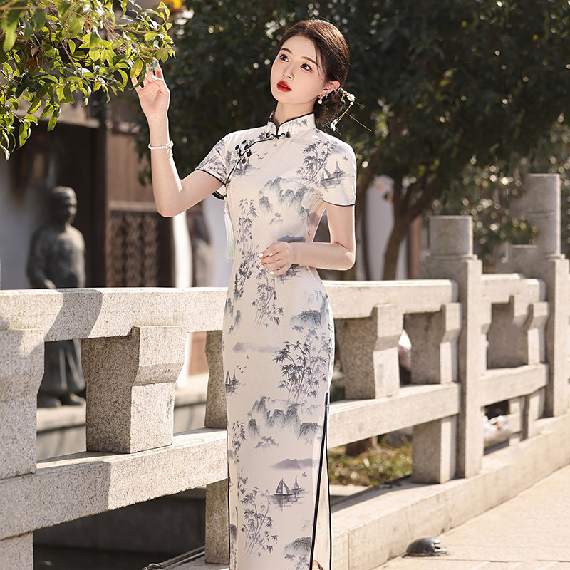 山水畫國風中式長款改良旗袍年輕款女復古修身短袖日常可穿走秀款