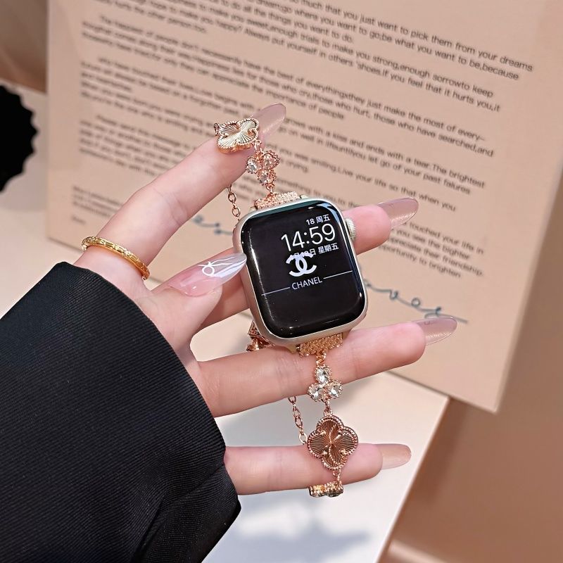 爆闪镶钻四叶草适用苹果appleiwatchS10手表带s8轻奢s9金属高级女|undefined