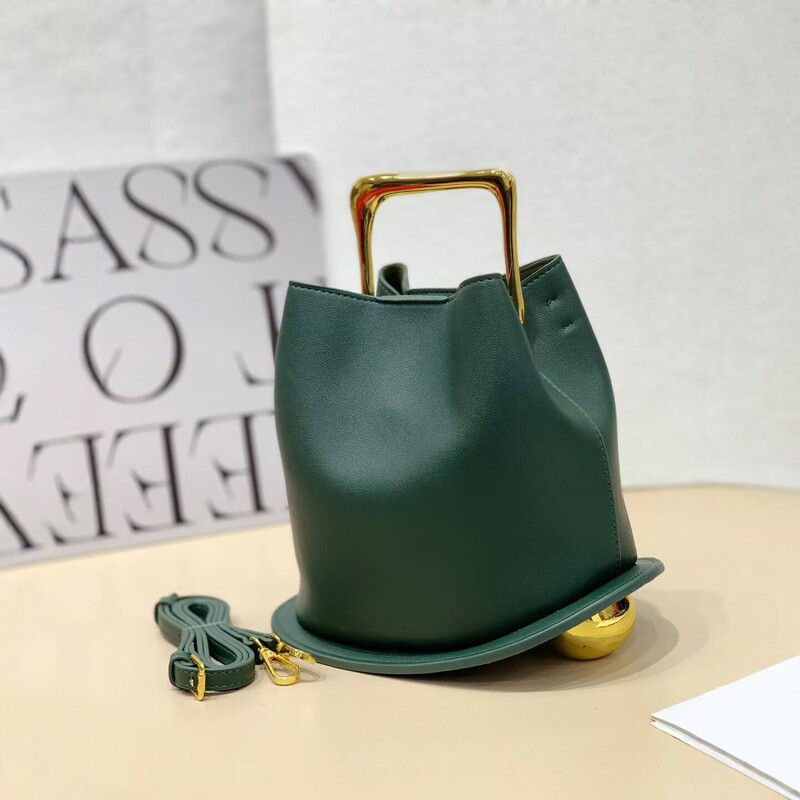 Fashionable Bucket Bag for Women, High-End Shoulder Bag, Crossbody Bag, Light Luxury Basket Bag, Work Handbag, Wrist Bag Fashionable Bucket Bag for Women, High-End Shoulder Bag, Crossbody Bag, Light Luxury Basket Bag, Work Handbag, Wrist Bag