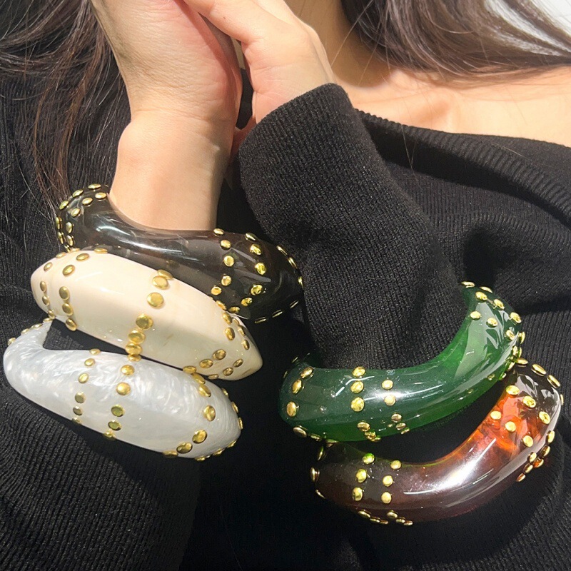 2026 Spring European and American Exaggerated Boat-Shaped Large Resin Bracelet with Rivets, Zara-Style Irregular Color-Blocking Bracelet Jewelry