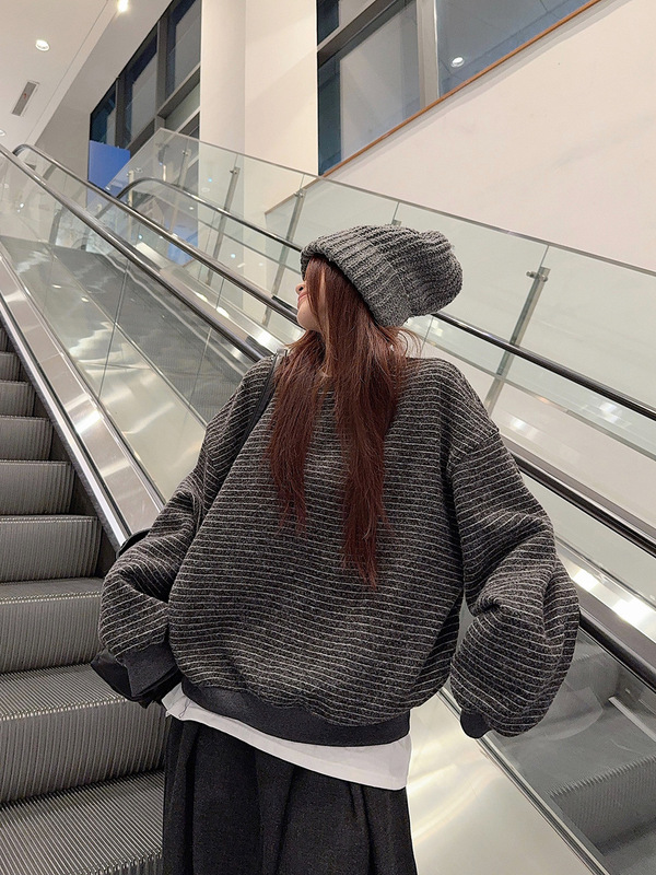 设计感圆领条纹长袖套头卫衣女秋季新款韩系百搭宽松显瘦休闲上衣|undefined