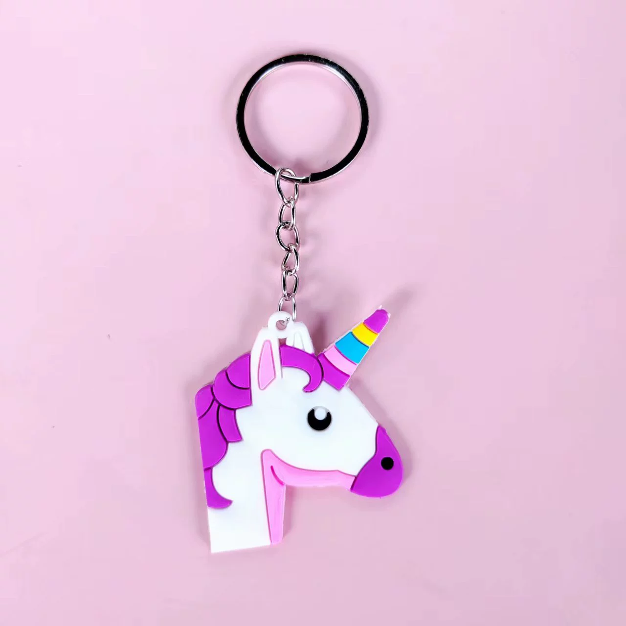 Брелок из ПВХ, радужная подвеска из мягкой резины, украшения, игрушка, новая коллекция, городской стиль, единорог, подарок на день рождения