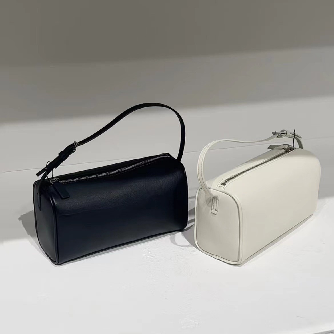 2024韩版小众牛皮包笔筒包90s迷你简约单肩斜挎圆筒包真皮笔袋包 - Thumbnail 4