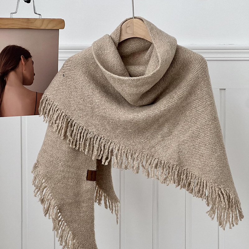 Sopa de lana con bordas bufandas de punto estilo personalizado color multicolor otoño y invierno caliente protección de cuello fábrica personalizada