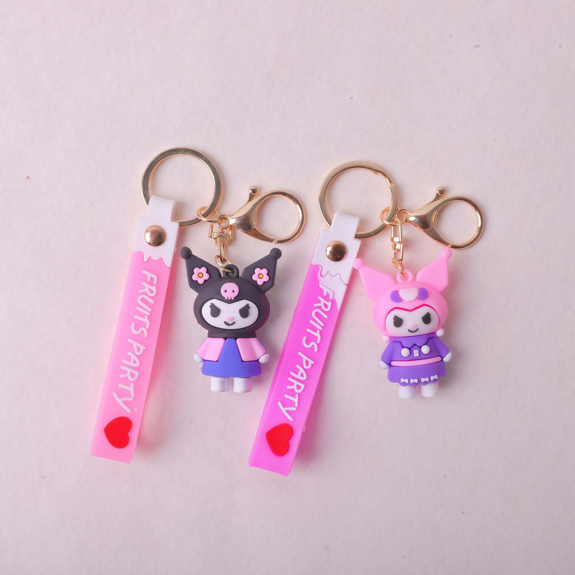 Inventario de dibujos animados llavero de goma blanda muñeca regalos bolsos lindos colgantes muñecas accesorios de souvenir fábrica al por mayor image 9