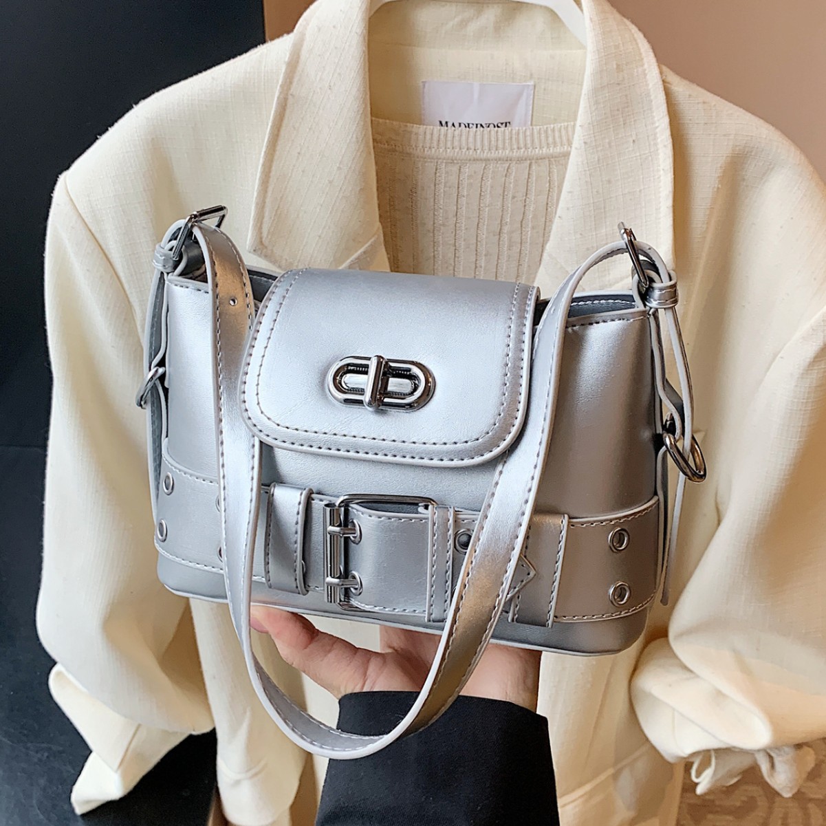 Sweet & Cool Spicy Girl Moto Style Underarm Bag, Niche Design Women's Handbag 2025 New Fashion Versatile Trendy Shoulder Bag - Thumbnail 3