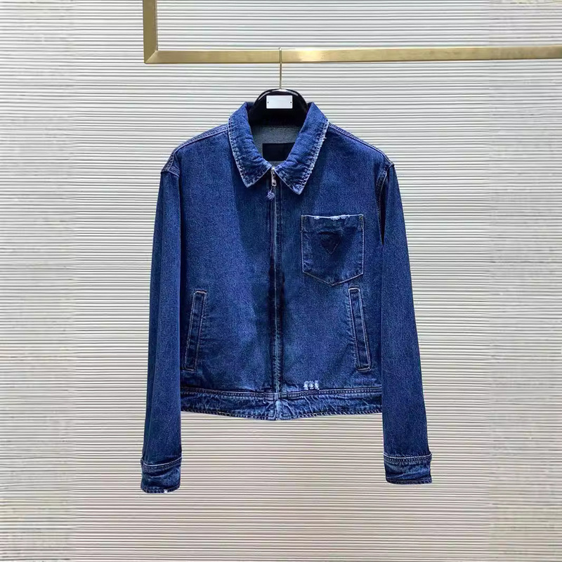 In the autumn of 2024, P new products of high-speed synchronous jeans fashion casual Denim coat European goods micro-business malicious goods