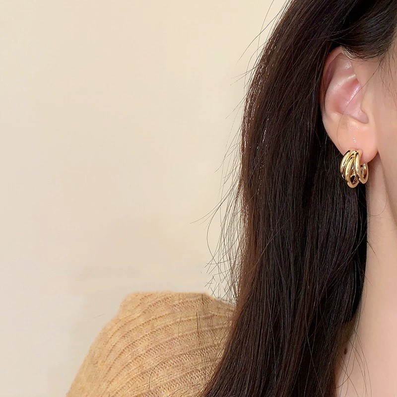 Retro geometric earrings with pigtail, internet celebrity, high-quality style