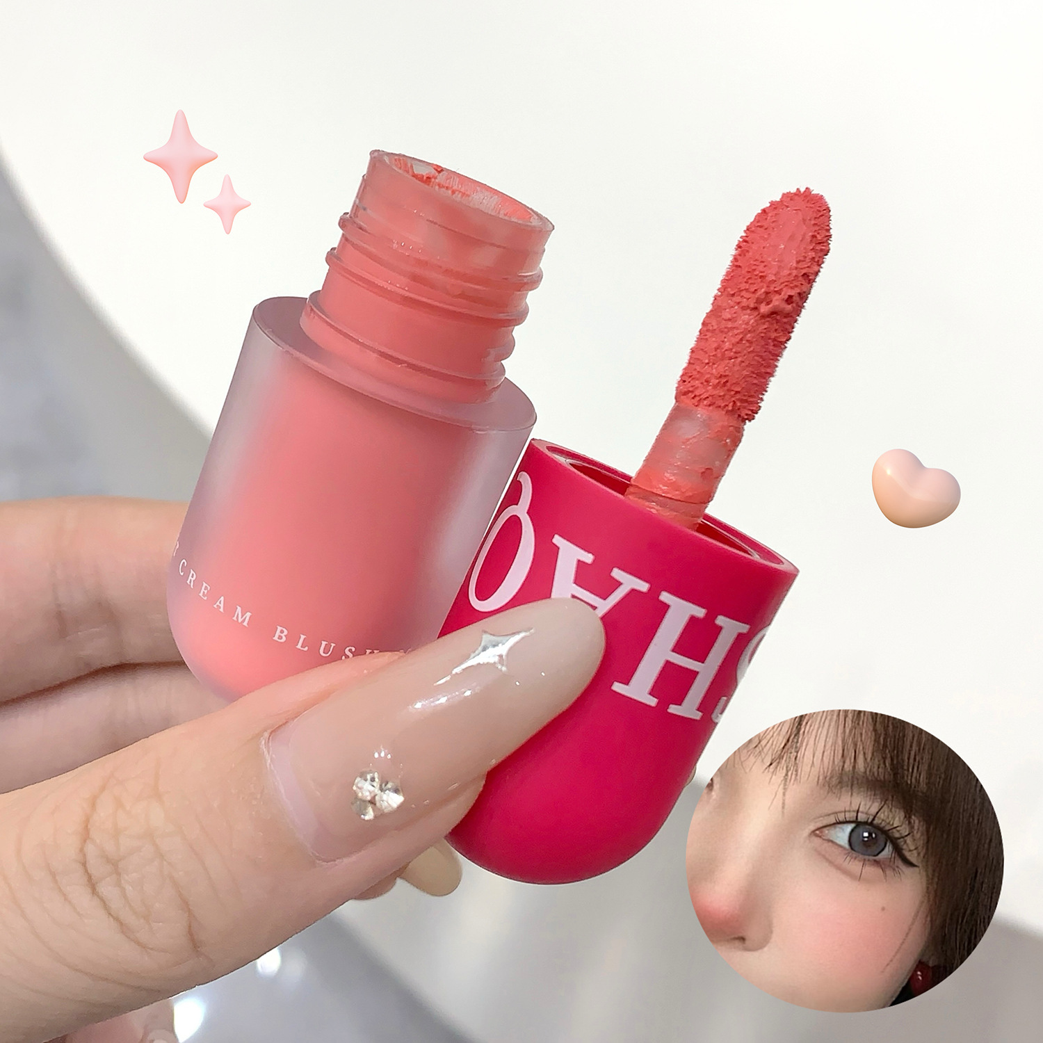 Sakino, crema de niebla ligera, maquillaje desnudo de barro rojo, desarrollo de color natural fino y duradero, color hinchado, maquillaje de color rojo barato.