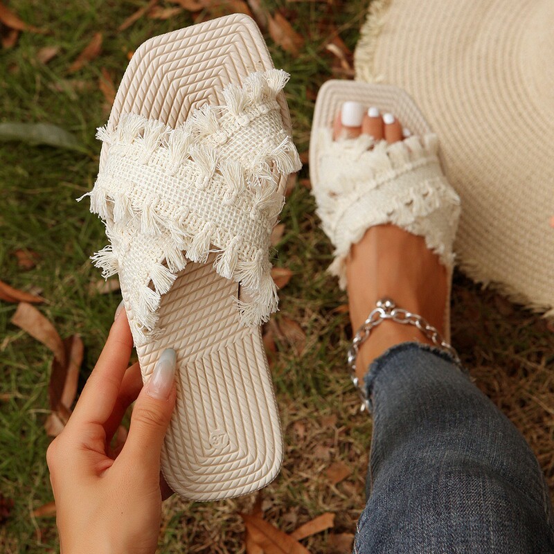 New Bohemian Big Toe Slippers for Women Summer Comfortable Eva Beach Sandals Tassel Open Toe Flats Sandals