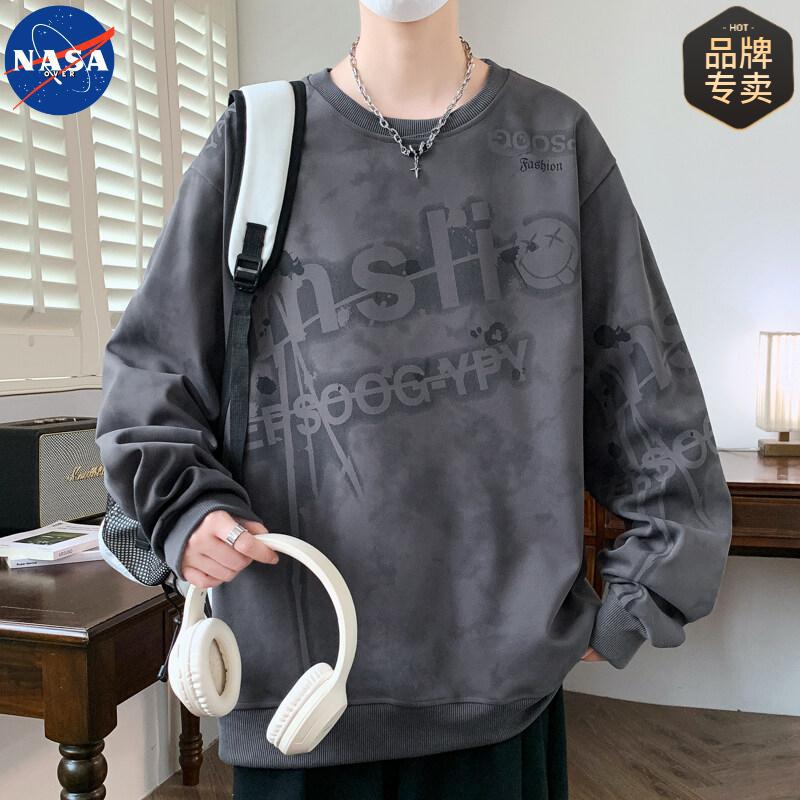 짙은 회색