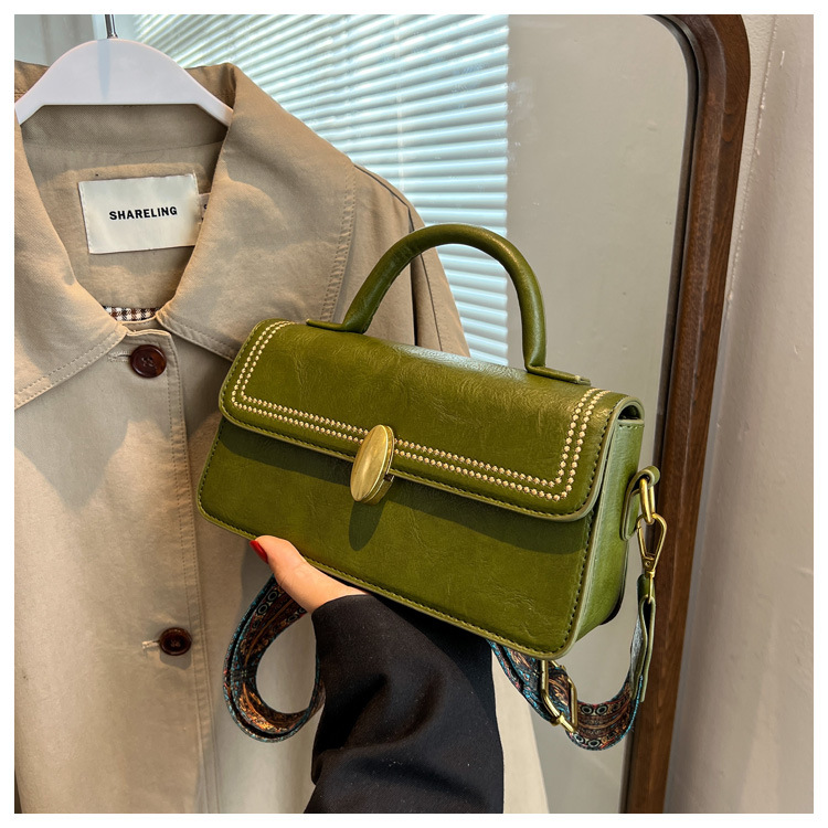 Advanced Texture 2023 Autumn/Winter New Crossbody Bag Women's Popular Versatile One Shoulder Handheld Small_voghion.com