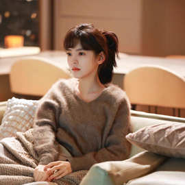 现/章若楠同款温柔高级感V领羊绒羊毛针织衫慵懒风拉毛毛衣