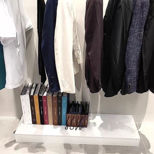 Clothing store display platform custom-made clothing store rectangular model stand model base window commercial props