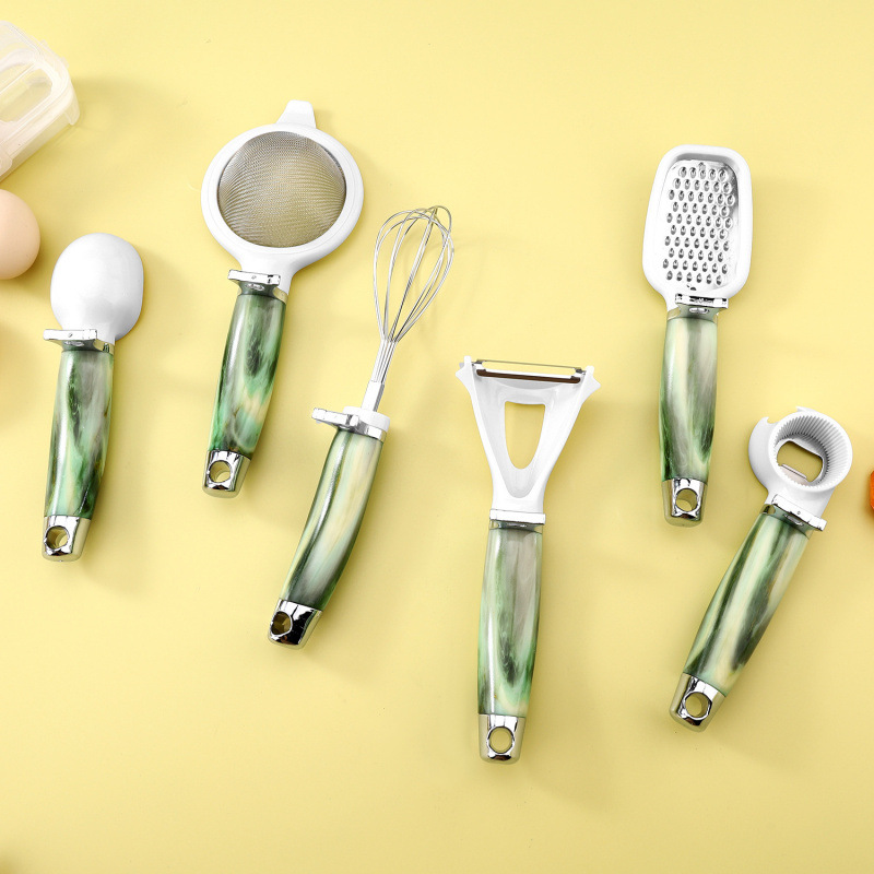 Cocinas multifuncionales cocinas de cocina set de siete piezas cuchillo de cocina casero huevo batidor raspador set stock al por mayor