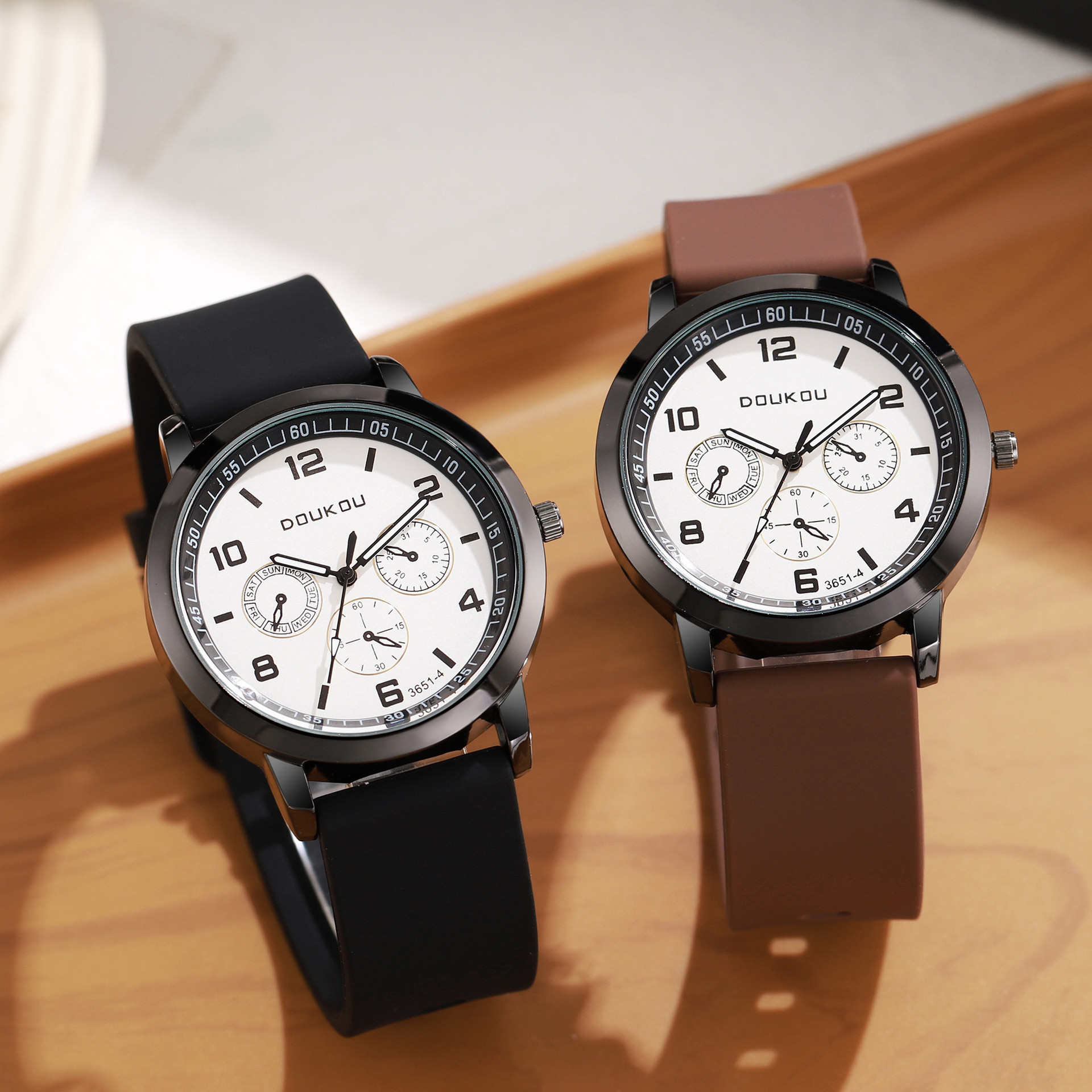 New All-match Student Party Watch Men's and Women's Korean-style Junior High School Large Dial Couple's Life Waterproof Niche Watch