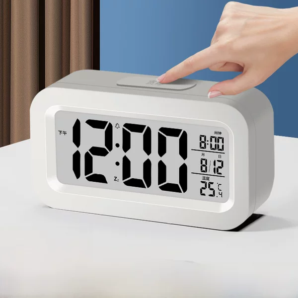 Factory wholesale new simple children's electronic clock students dedicated desktop bedside digital mini alarm clock