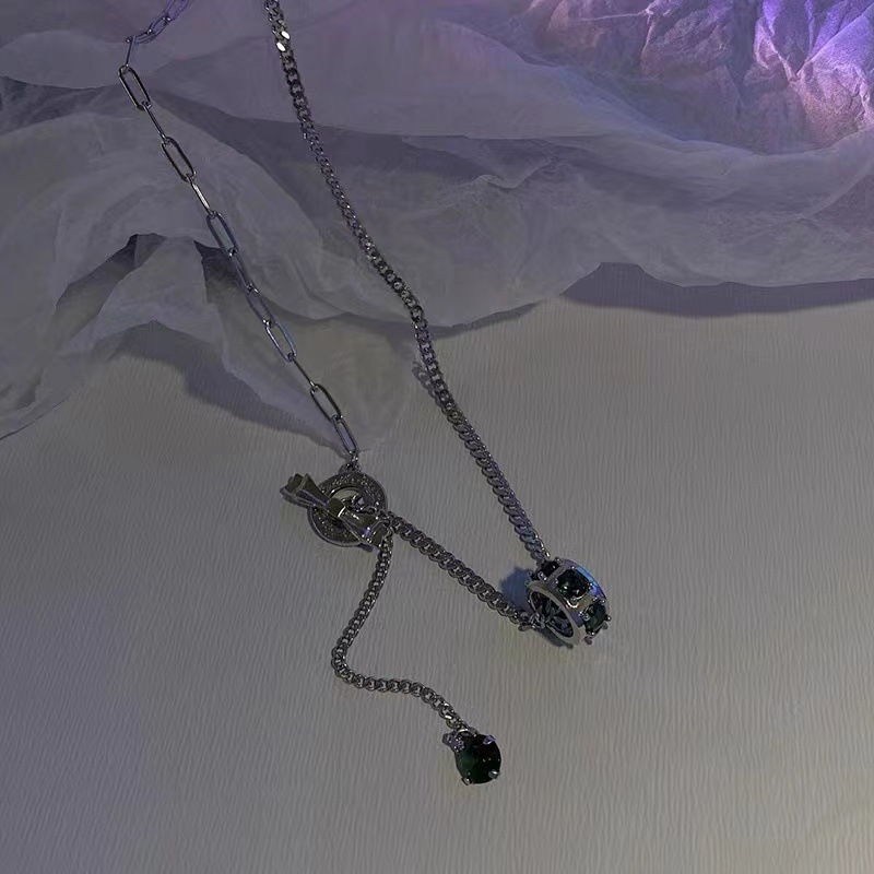 Retro Fashion Geometric Stainless Steel Plating Artificial Rhinestones Necklace