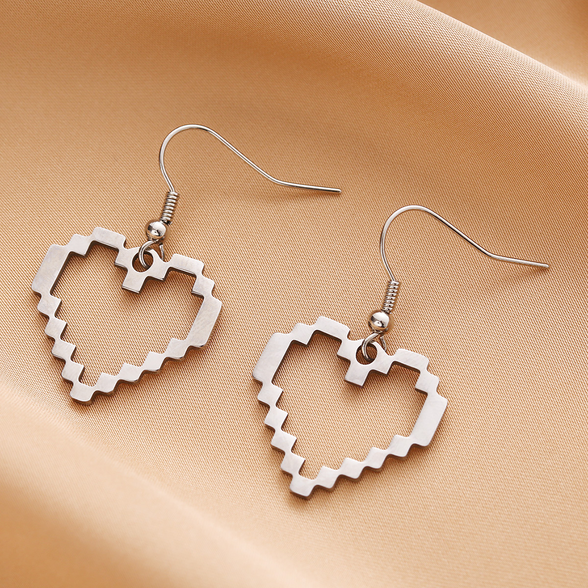 Cross-border best-selling heart-shaped earrings, pendants, diy handcrafted hollowed-out ear hooks, ear accessories in stock, stainless steel pic 1