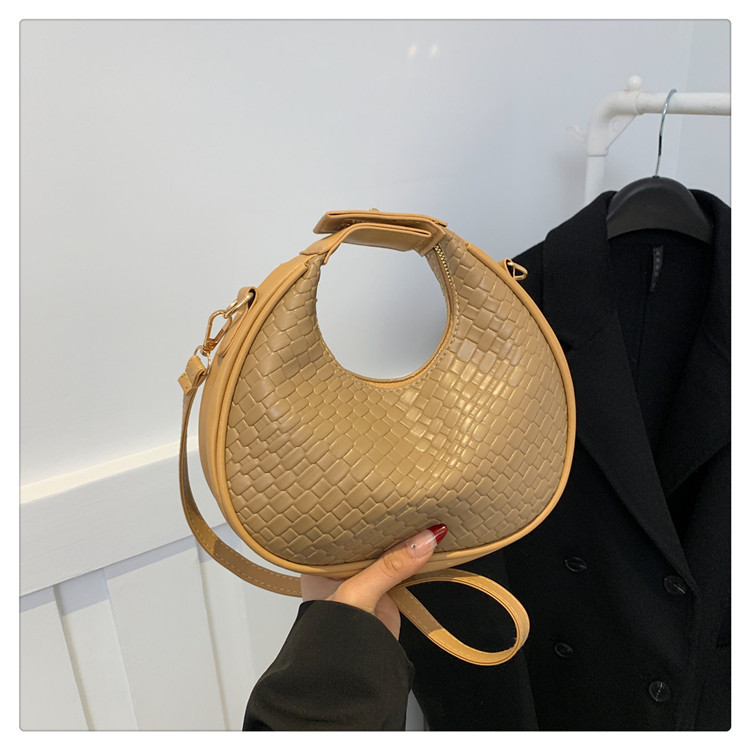Bolsos para mujer 2023 invierno nueva moda patrón de cocodrilo bolso de hombro de luna nueva moda simple bolso de estilo occidental