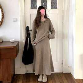韩系设计感立体花朵毛衣女秋冬领慵懒风宽松减龄针织衫两件套裙