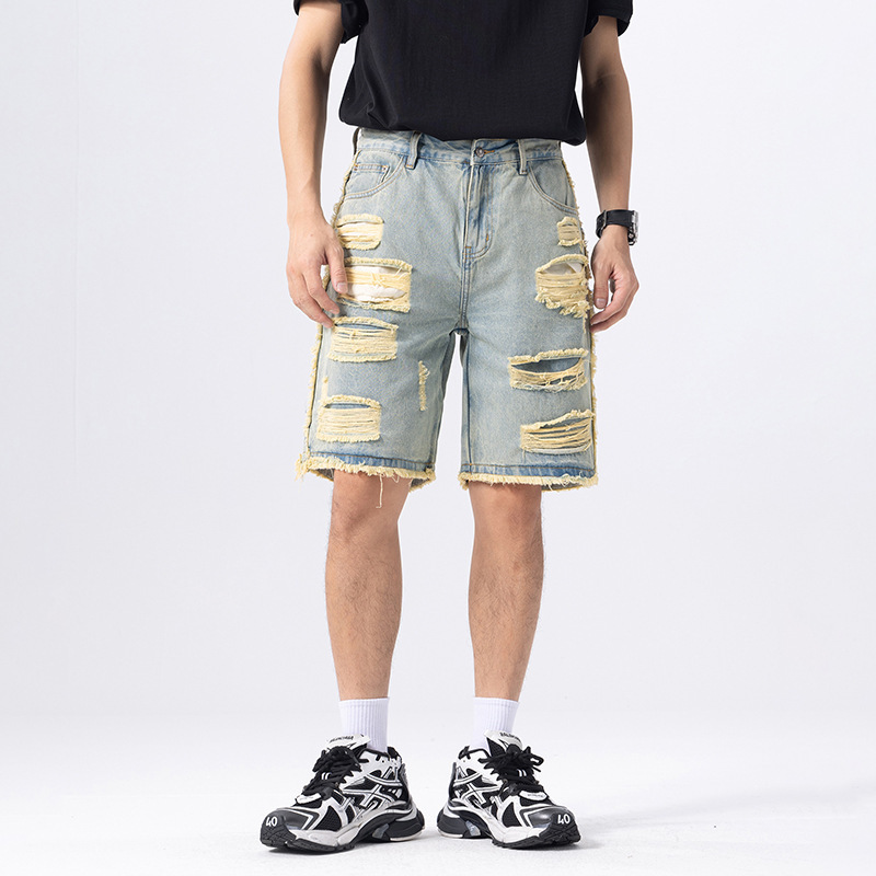 2026 summer American casual ripped jeans for men, loose fit, trendy high street style, distressed five-point shorts 2026 summer American casual ripped jeans for men, loose fit, trendy high street style, distressed five-point shorts