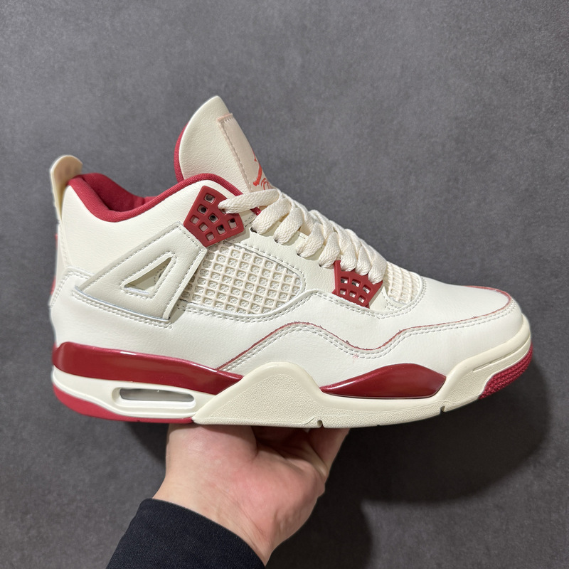 High-Quality Aj4 Practical Basketball Shoes for Men, Mid-Top Retro Casual Sports Shoes for Women, Thick-Soled Wear-Resistant Flying Man Trendy Sneakers High-Quality Aj4 Practical Basketball Shoes for Men, Mid-Top Retro Casual Sports Shoes for Women, Thick-Soled Wear-Resistant Flying Man Trendy Sneakers