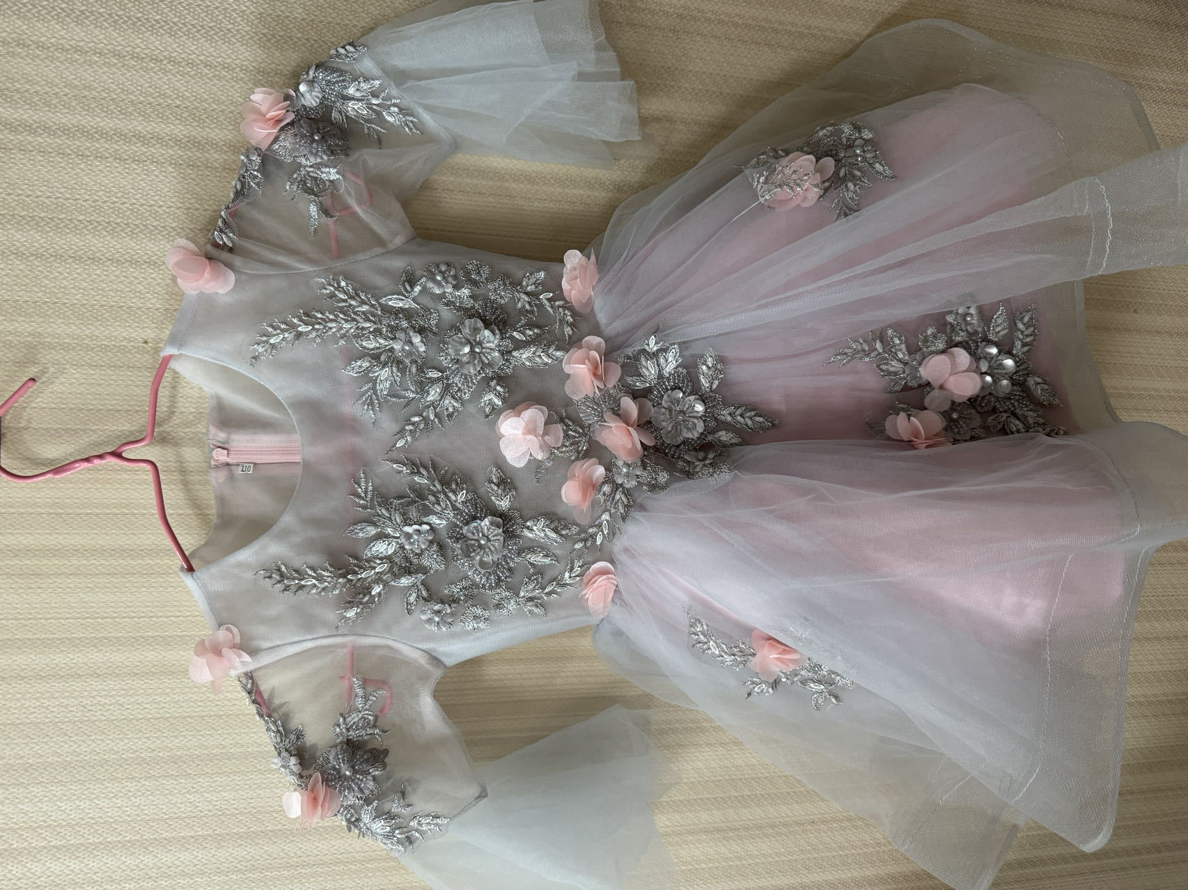 Vestido de niña nuevo vestido de princesa de alta calidad vestido de novia vestido de espectáculo de pequeño anfitrión vestido de piano