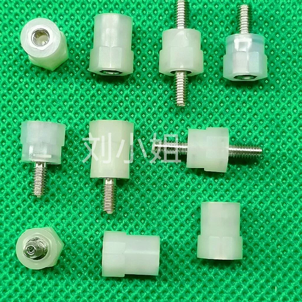 Бесплатный образец Шестигранная медная резьба Прокладка нейлон M2, 5 M3 Шестигранная Медная гайка изоляционная колонна латунный винт